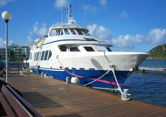 voyager ferry service st. martin